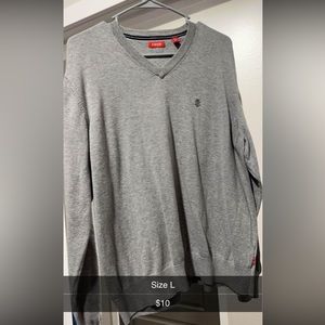 Izod men’s sweater